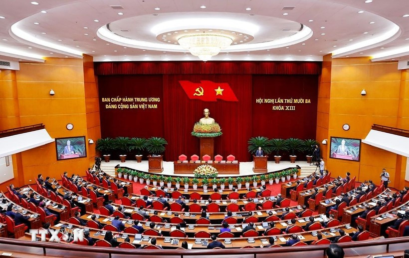 越南共产党第十三届中央委员会第十三次全体会议闭幕。图自越通社