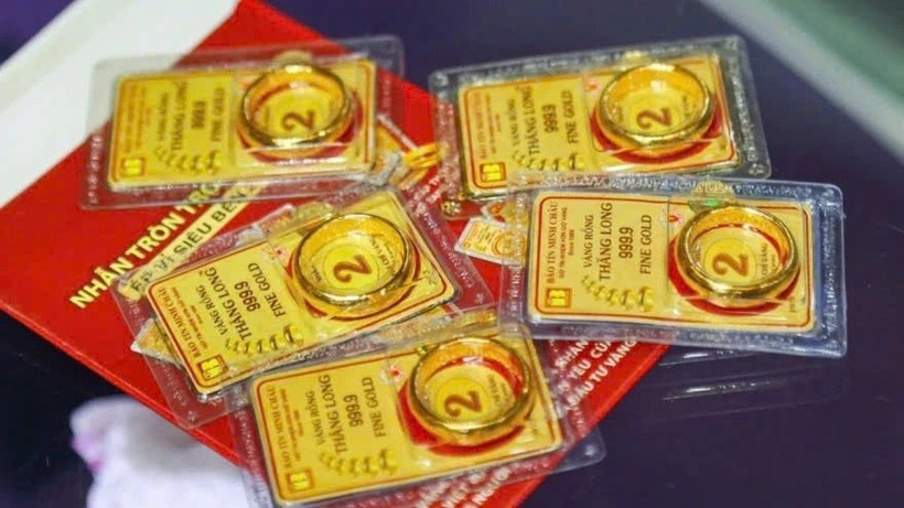 11月5日上午越南国内一两金条（37.5克）价格下降120万越盾。图自互联网