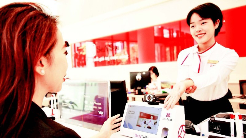 越南东南亚商业股份银行（SeABank）同步推进排放管理、能源优化、数字化转型，并在内部推广绿色行为。图自nhandan.vn