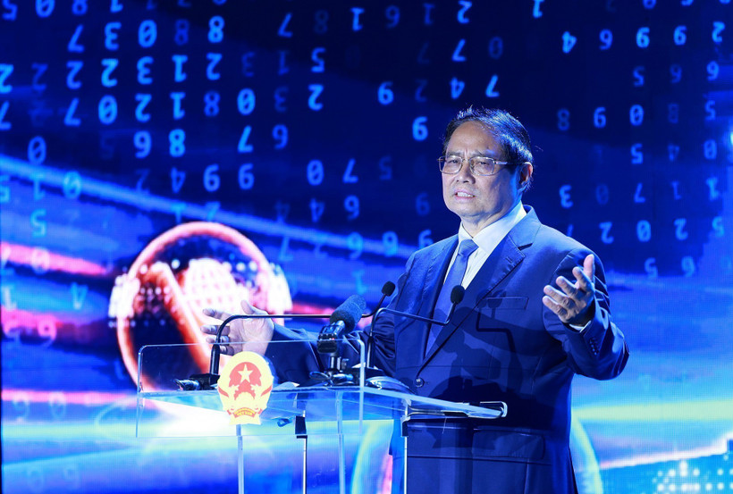 越南政府总理范明政发表讲话。图自越通社