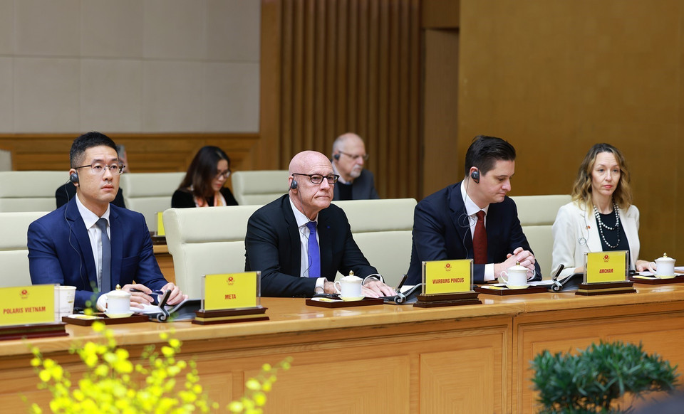 多家美国企业出席座谈会。图自 越通社