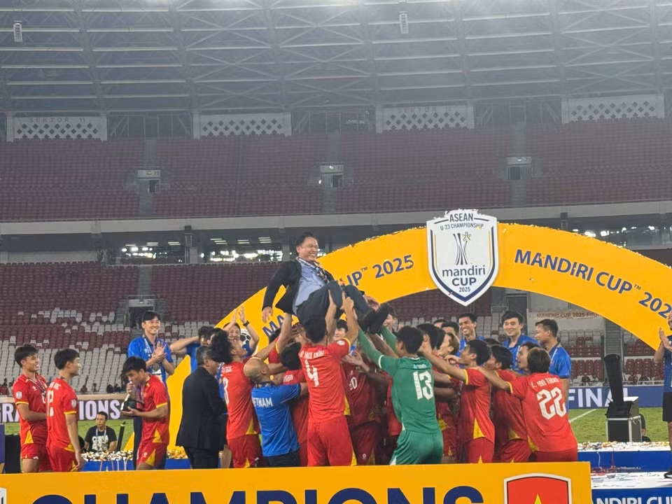 越南U23队成为本项赛事历史上首支连续三次夺冠的球队。图自 越通社