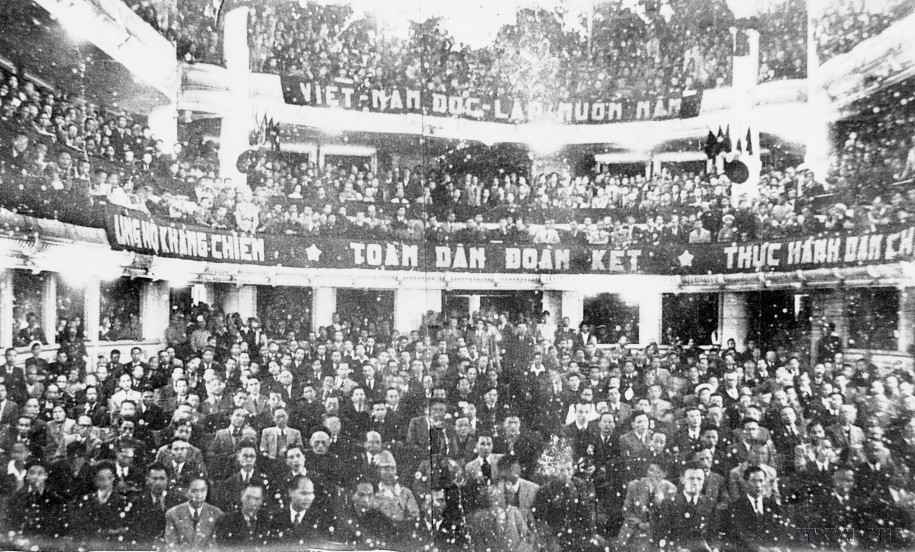 1946年3月2日,第一届越南国会第一次会议开幕的场景。图自 越通社