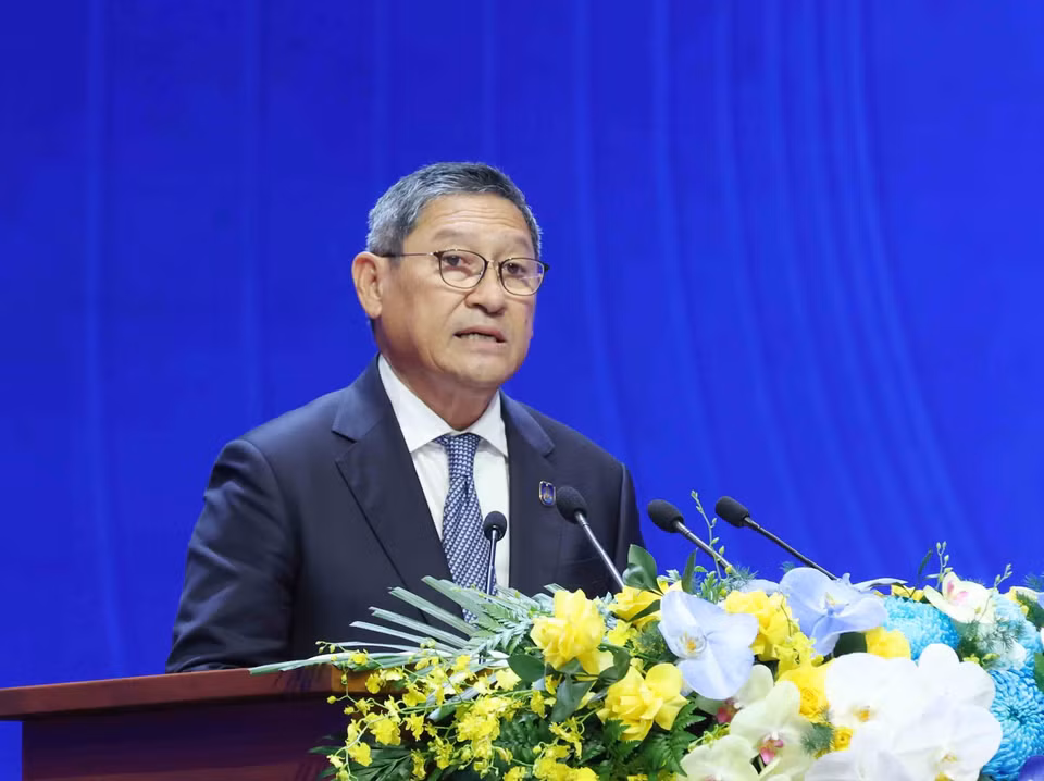 柬埔寨王国代表在首次高级别全体讨论会上发言。