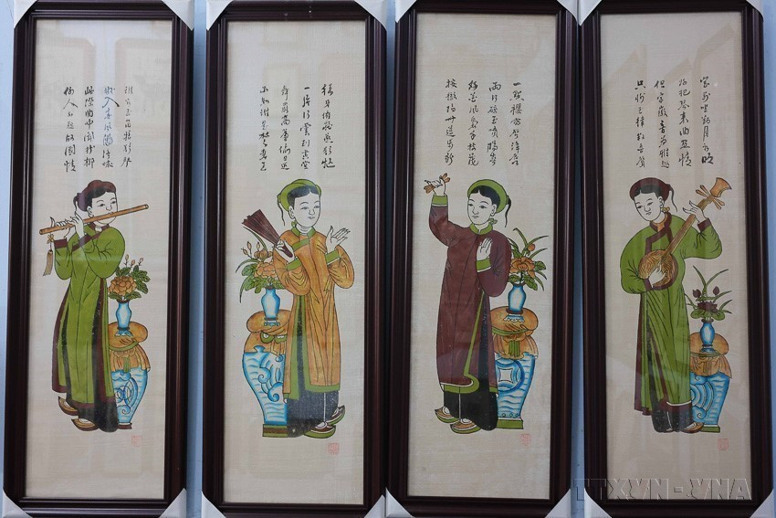 东湖民间画题材丰富，涵盖祭祀画、祝颂画、历史画、故事画、谚语画、风景画以及反映民俗生活的作品（2025年）。图自 越通社