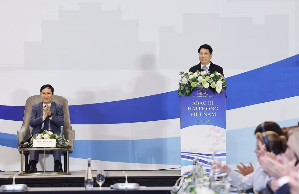 国家主席梁强在亚太经合组织工商咨询理事会（ABAC）第三次会议开幕式上发表讲话。图自 越通社