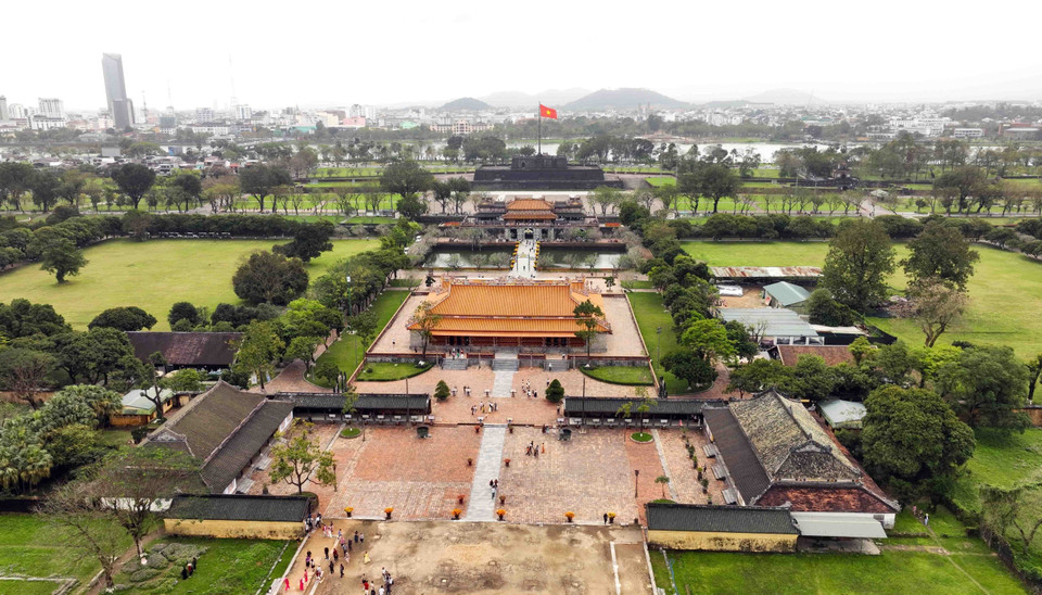 越南国家统一50周年:顺化将旅游业发展成为尖端的经济产业 | Vietnam+ (VietnamPlus)