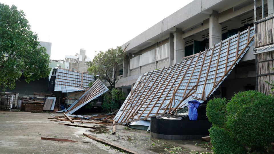 第13号台风袭击，嘉莱省多地受严重损失。图自 越通社