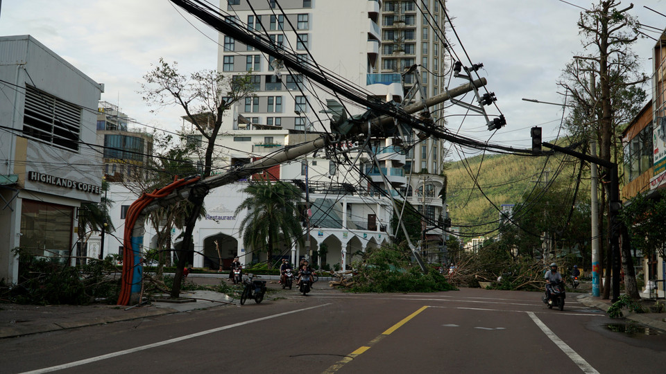 第13号台风袭击，嘉莱省多地受严重损失。图自 越通社
