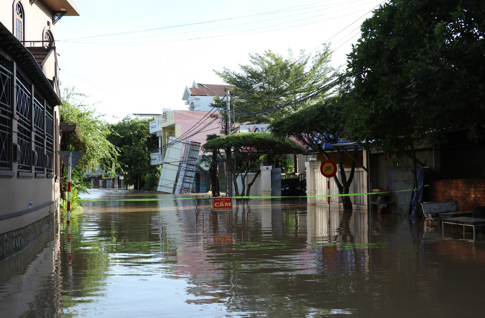 第13号台风袭击，得乐省多地受损。图自 越通社