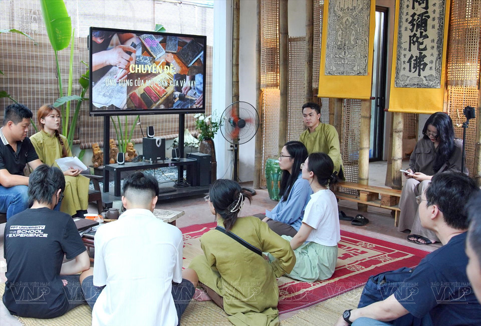自2024年6月以来，百艺坊已举办多个与传统手工艺有关的专题展。图自越通社