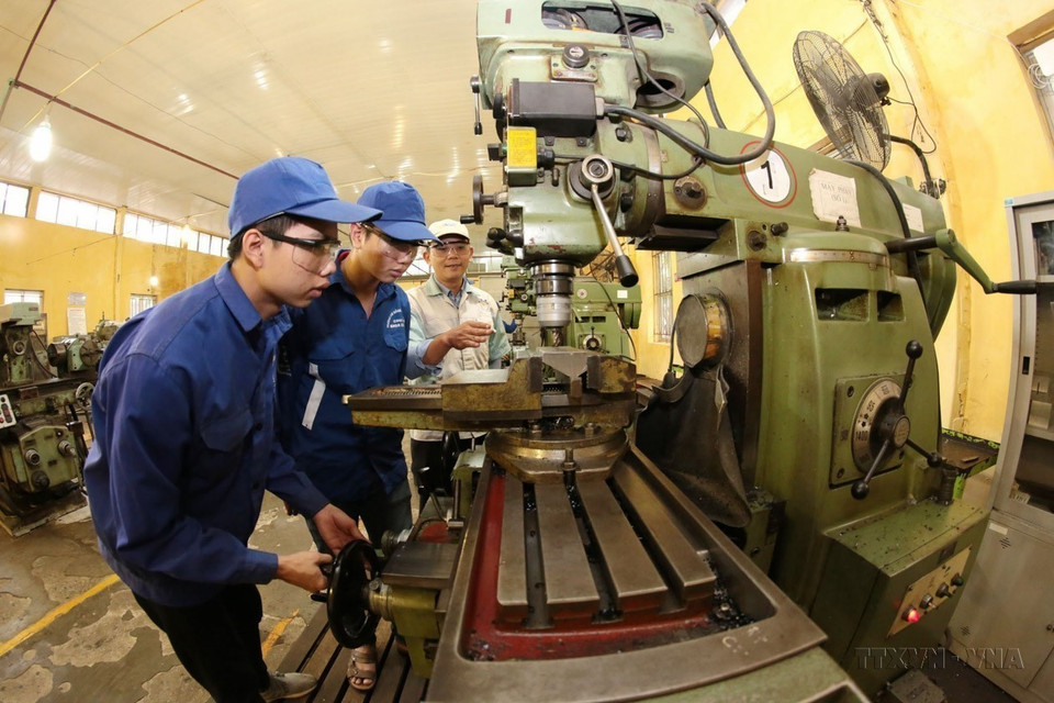 河内始终高度重视教育事业。图自 越通社