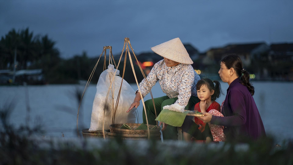 打饼（Bánh đập）（也叫“拍打饼”）是与会安人民的历史和传统紧密相连的美食。图自 越通社《越南画报》
