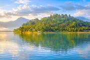 乐湖：西原地区最大的天然淡水湖