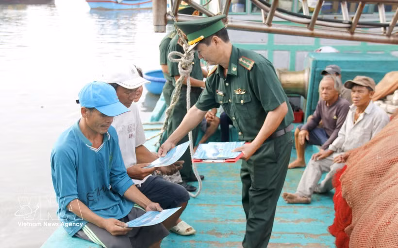 vna-potal-lam-dong-don-bien-phong-thanh-hai-thuc-hien-dot-cao-diem-chong-khai-thac-iuu-8428781.jpg