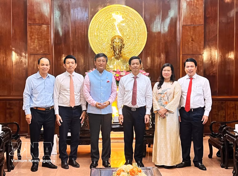 vnanet-potal-lanh-dao-thanh-pho-can-tho-tiep-doan-dai-su-quan-an-do-tai-viet-nam-8846159.jpg