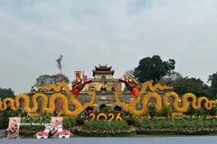 参与“送旧迎新”礼仪，了解古代宫廷春节的传统文化