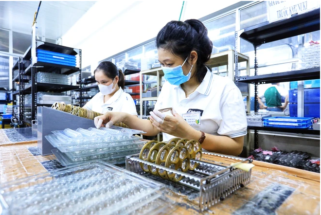 越南计划与投资部建议各部门对增值税减税工作实施效果进行总结和评价,从而汇报国会,以在国会第七次会议上考虑下半年的实施方案。图自Vietnam+ 3.PNG