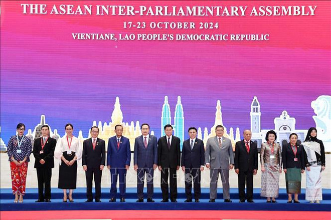 参加第45届东盟议会联盟大会的各国代表团团长和代表。图自越通社 hình_ảnh (3).jpg