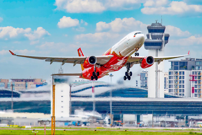 从2024年7月19日起,越捷航空公司(Vietjet)将芽庄(越南)-釜山(韩国)航班数量增加一倍。越捷航空供图 Vietjet_aircraft_(18).jpg