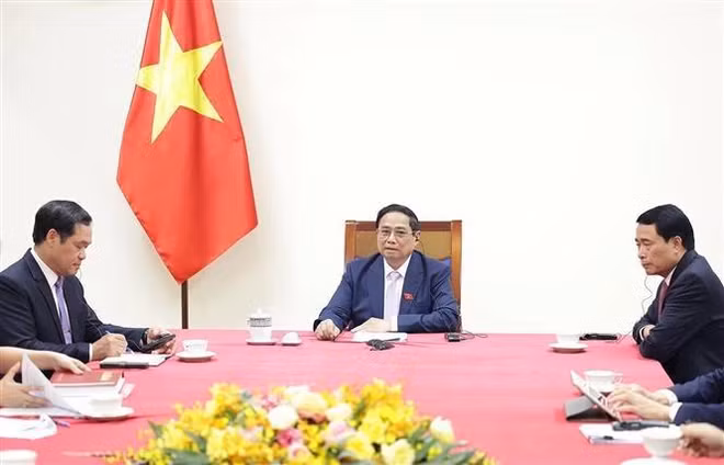 vna-potal-thu-tuong-pham-minh-chinh-dien-dam-voi-thu-tuong-ha-lan-mark-rutte-7389887-1558.jpg.webp