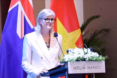澳大利亚总督萨曼莎·莫斯廷。图自越通社