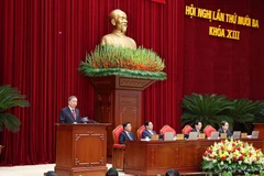 苏林在开幕式上致词。图自越通社