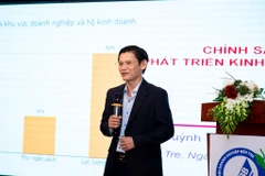 阮必成大学讲师——经济专家黄清田博士。（人物供图）