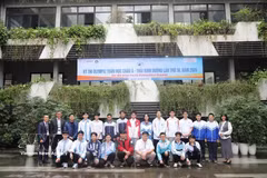 越南学生代表团在亚太地区数学奥林匹克竞赛中位列第七。图自越通社