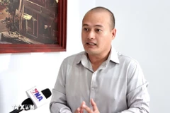 柬埔寨金边皇家大学公共政策与国际关系研究院地缘政治与国际事务分析师通·孟戴维。图自越通社