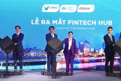 金融科技中心亮相仪式。图自越通社