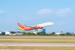 泰国越捷航空正式将波音737-8飞机投入商业运营