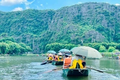 宁平省三谷-碧洞旅游区。