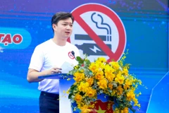 胡志明共青团中央书记处书记阮明哲在集会上发表讲话。图自前锋报