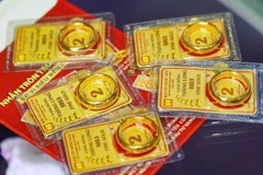 12月30日上午越南国内金条价格每两下跌380万越盾。图自互联网