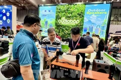 2025年国际消费电子及家用电器展览会吸引越中两国350多家企业参展。图自越通社