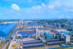 和发蓉橘钢铁复合型园区在广义省经济发展中发挥重要作用。图自越通社