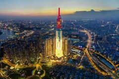 FDI资金流入有助于推动经济结构转移，推进工业化和现代化事业，使经济由落后的农业向高附加值的工业和服务业转变。