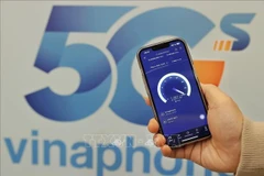 截至2025年初,全球已有300多家运营商部署了5G服务。图自越通社