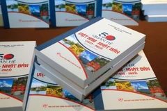 《越日关系50周年》新书问世。图自Vietnam+