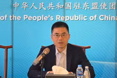 中国驻东盟使团团长王擎。图自越通社