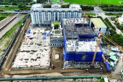 截至2025年前5个月,越南全国新建保障性住房22619间,完成全年目标的22.6%。图自《投资报》
