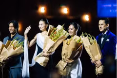 电影《声色女士们》的四位主演。图自《体育与文化报》