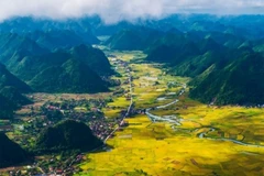 北山石灰岩地区——谅山地质公园独特的地质价值和景观。图自《谅山报》