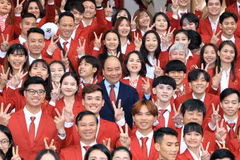  阮春福总理：越南体育为国争光