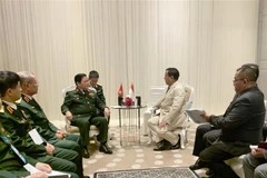 越南国防部长吴春历会见泰国副总理和印尼防长