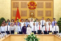 阮春福：倾听群众心声 实现百姓愿望