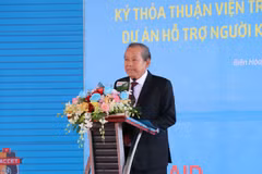 政府常务副总理张和平出席边和机场迪奥辛污染清除项目动工仪式