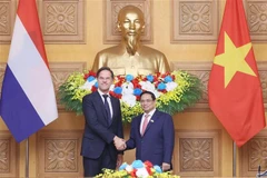 荷兰首相马克·吕特圆满结束对越南的正式访问