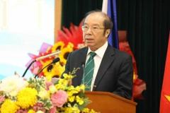 越捷增进团结友谊 共同携手开创未来